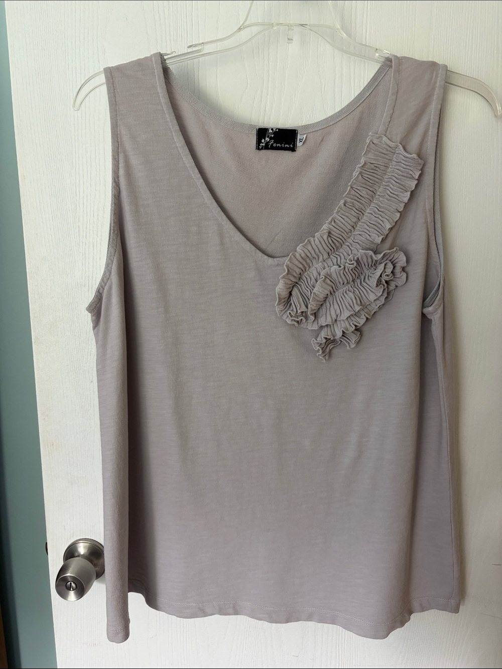 Women’s Light Purplish Gray Ruffle V-Neck Sleeveless Top